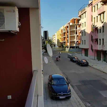 Spinner Place